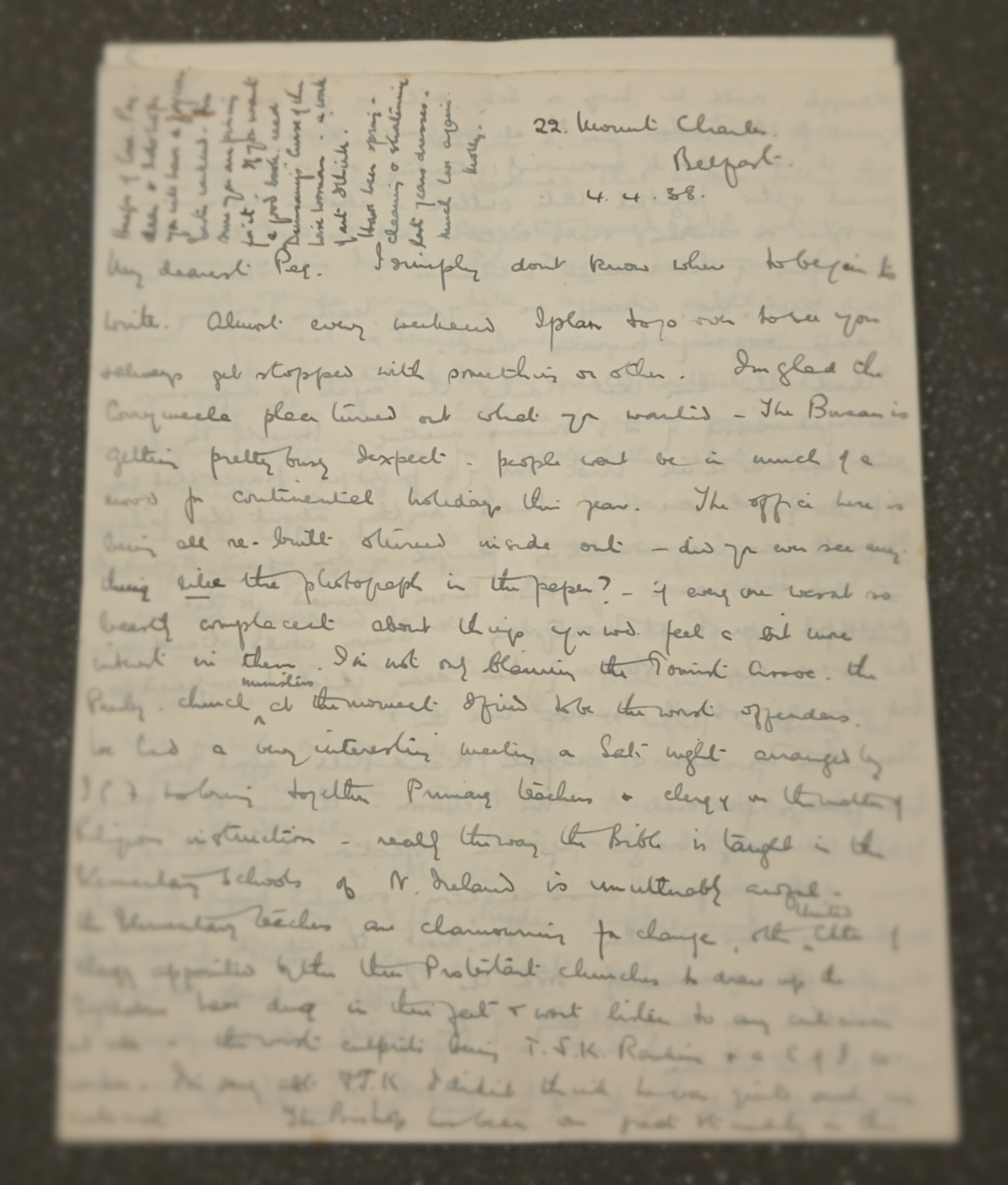 A letter from the McNeill collection. (MS 39/1)